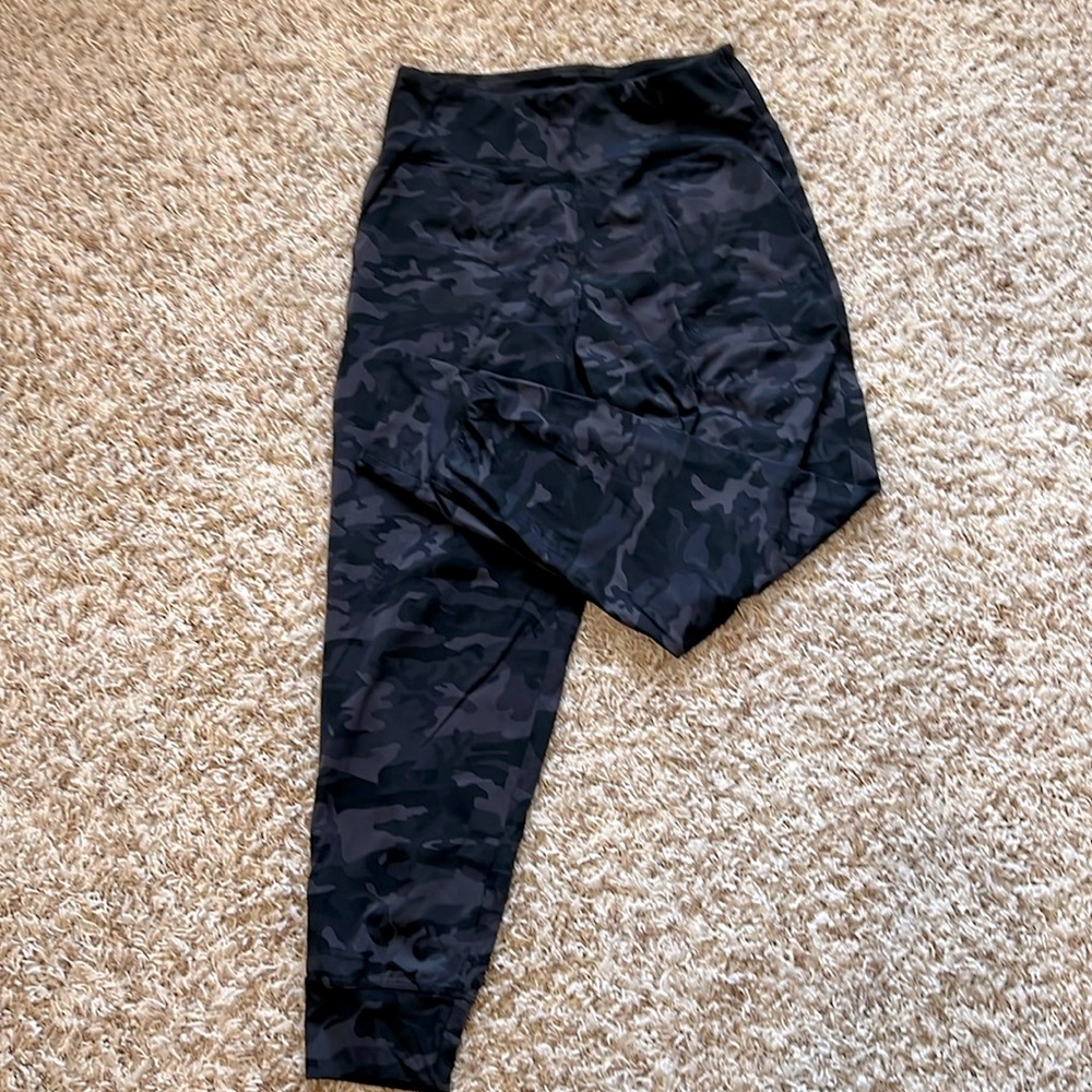 Dragon Fit joggers Black Camo with pockets high waist- XL